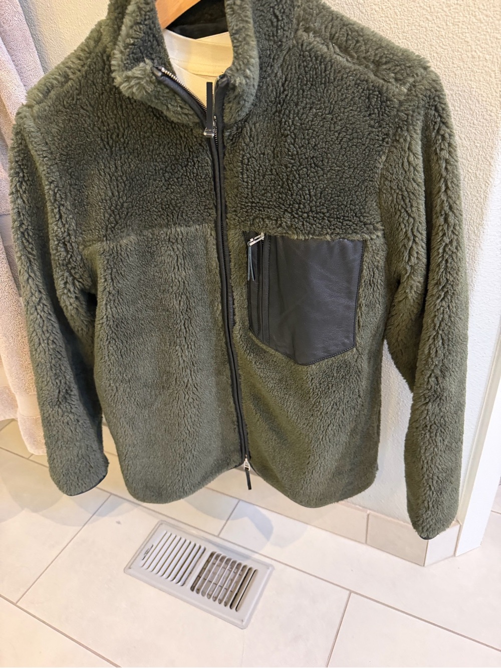Anime Bing Fleece - Picture 4 of 4